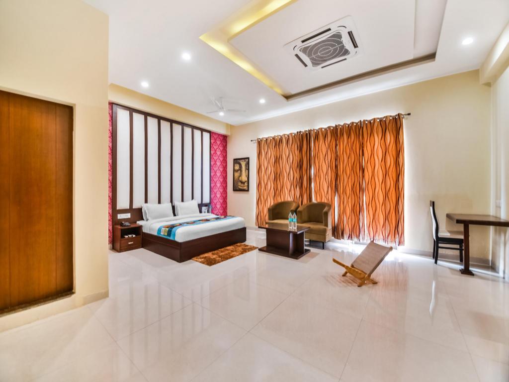 Room image 5
